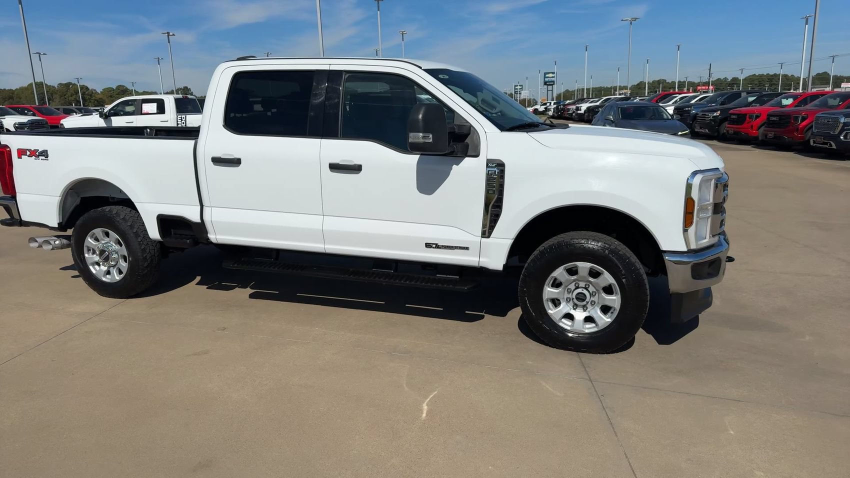 Used 2024 Ford F250 XLT w/ FX4 Off-Road Package AWD/4WD image 9