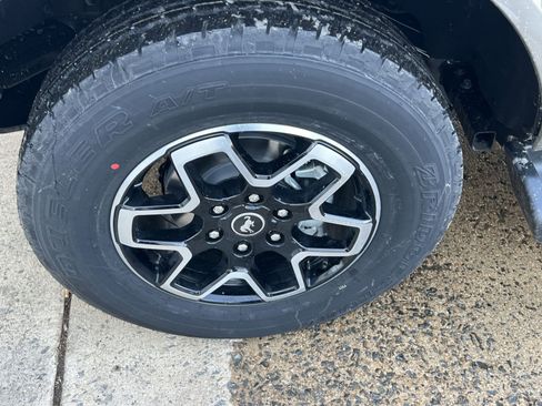 New 2026 Ford Bronco Outer Banks image 12