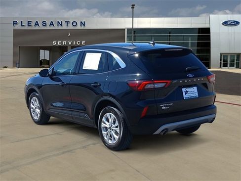 Certified 2024 Ford Escape Active image 3