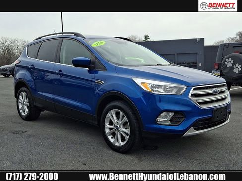 Used 2018 Ford Escape SE w/ SE Sync 3 Package image 1