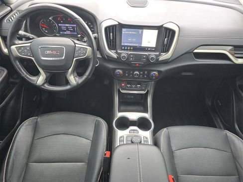 Used 2020 GMC Terrain Denali w/ Denali Premium Package image 9