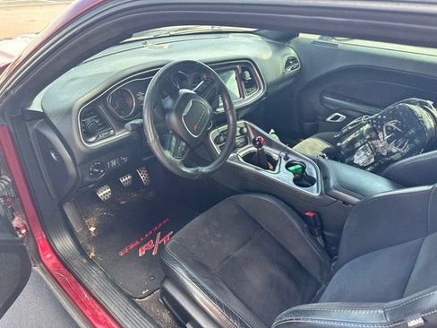 Used 2017 Dodge Challenger R/T Plus RWD image 8