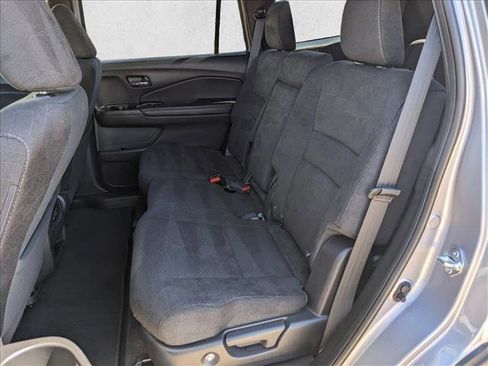 Used 2022 Honda Pilot Sport image 19