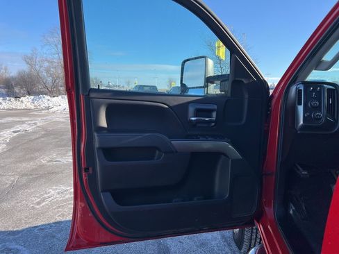 Used 2019 Chevrolet Silverado 2500 LT image 6