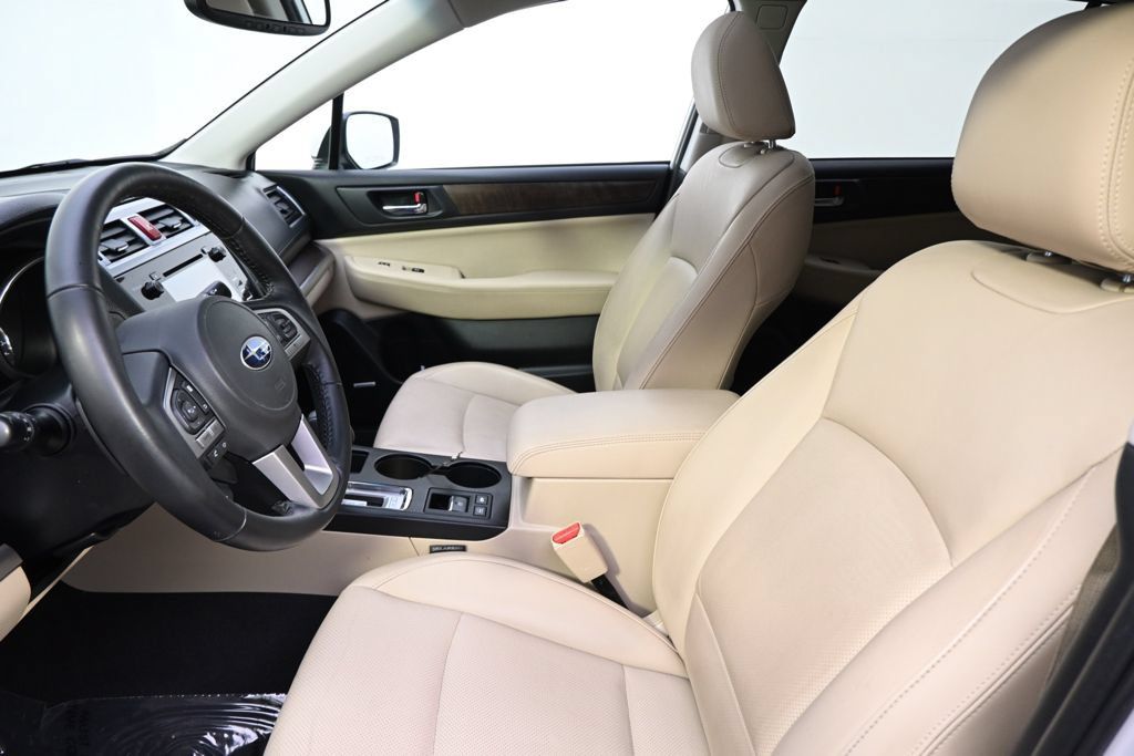 Used 2015 Subaru Outback 2.5i Limited AWD/4WD image 11