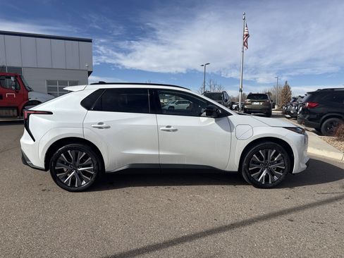 New 2026 Subaru Solterra image 8