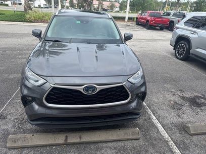 Used 2020 Toyota Highlander XLE