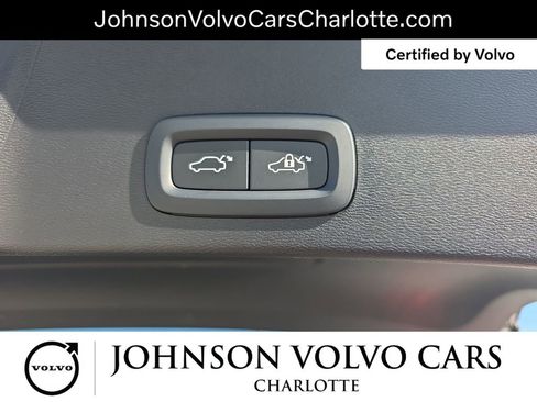 Certified 2025 Volvo XC40 B5 Plus image 13
