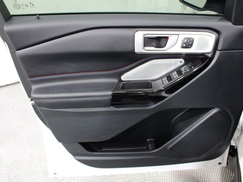Used 2024 Ford Explorer ST w/ Equipment Group 401A AWD/4WD image 6