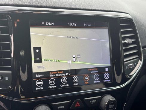Used 2021 Jeep Grand Cherokee Laredo X RWD image 37
