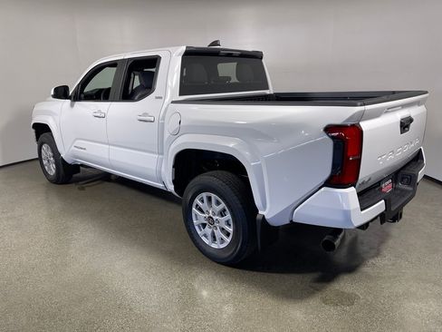 New 2026 Toyota Tacoma SR5 image 5