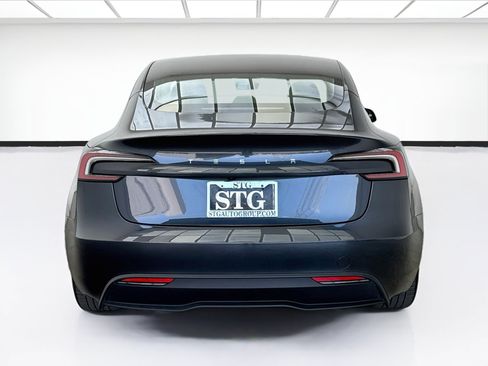 Used 2024 Tesla Model 3 Standard Range RWD image 5