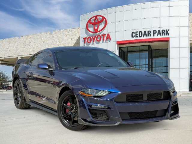 Used 2018 Ford Mustang GT w/ Black Accent Pkg RWD image 1