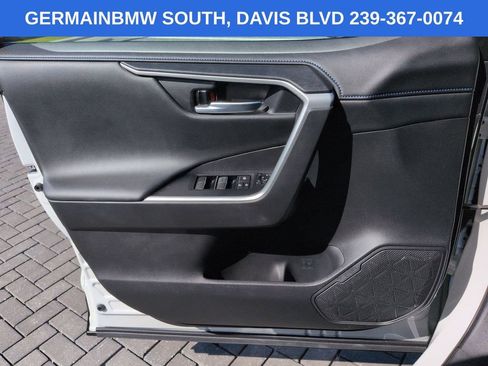Used 2021 Toyota RAV4 XSE w/ XSE Grade Weather Package AWD/4WD image 29