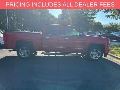 Used 2017 Chevrolet Silverado 1500 LTZ Z71 w/ LTZ Plus Package AWD/4WD image 9