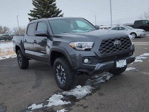Used 2023 Toyota Tacoma TRD Off-Road AWD/4WD image 4