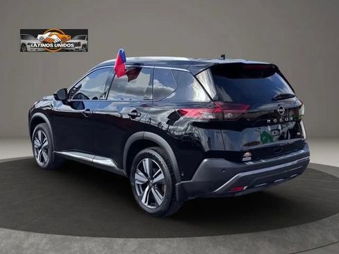Used 2023 Nissan Rogue SL w/ SL Premium Package FWD image 4