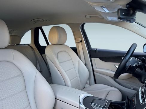 Certified 2022 Mercedes-Benz GLC 300 4MATIC image 30