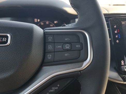 New 2026 Jeep Grand Wagoneer L Limited image 27