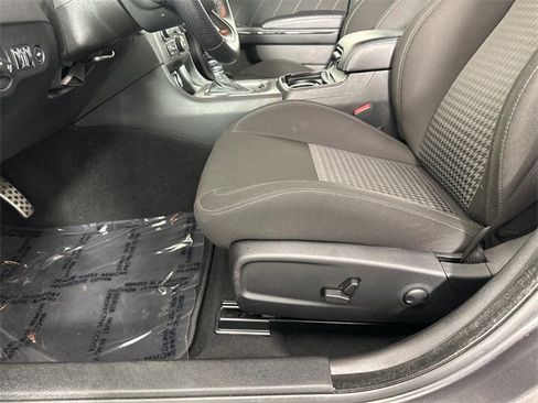 Certified 2022 Dodge Charger GT w/ Blacktop Package image 18