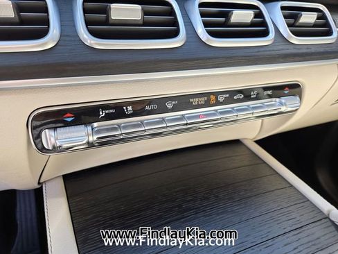 Used 2024 Mercedes-Benz GLS 450 4MATIC image 27