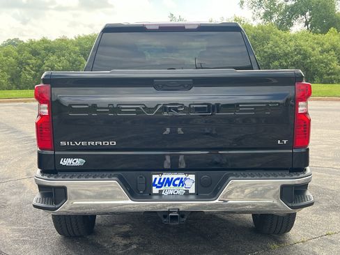 Used 2024 Chevrolet Silverado 1500 LT AWD/4WD image 3