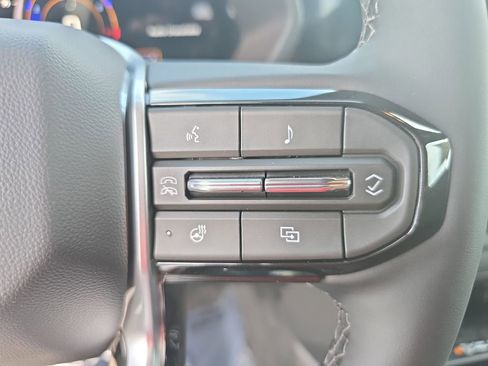 New 2026 Chevrolet Colorado Trail Boss AWD/4WD image 19