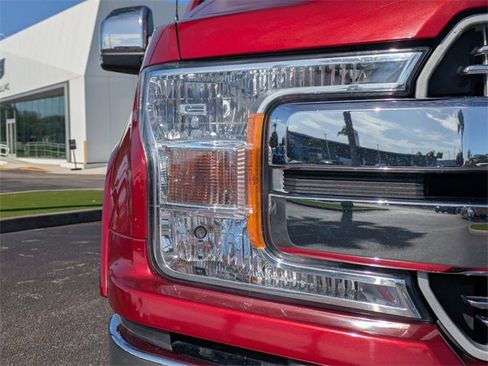 Used 2018 Ford F150 Lariat image 10