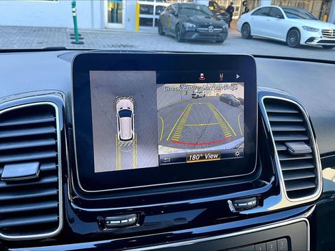 Used 2018 Mercedes-Benz GLE 350 4MATIC image 26