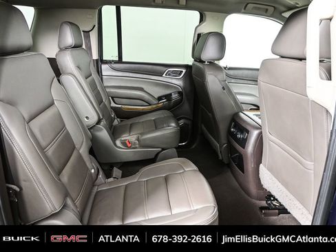 Used 2019 GMC Yukon XL Denali image 23