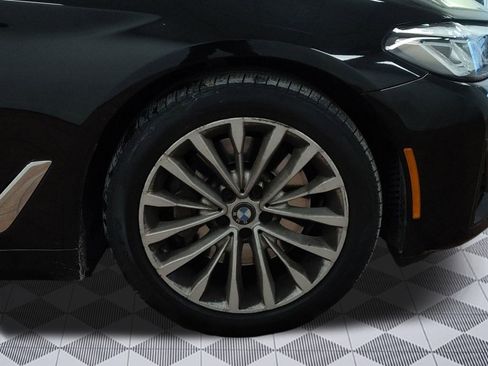Used 2023 BMW 530i xDrive 530i xDrive w/ Convenience Package image 10