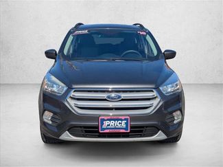 Used 2018 Ford Escape SE video 2