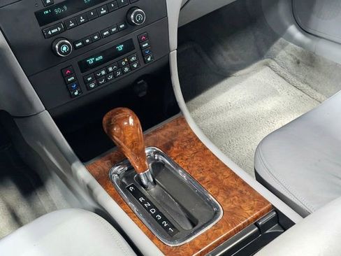 Used 2005 Buick LaCrosse CXS w/ Chrome Appearance Package image 30