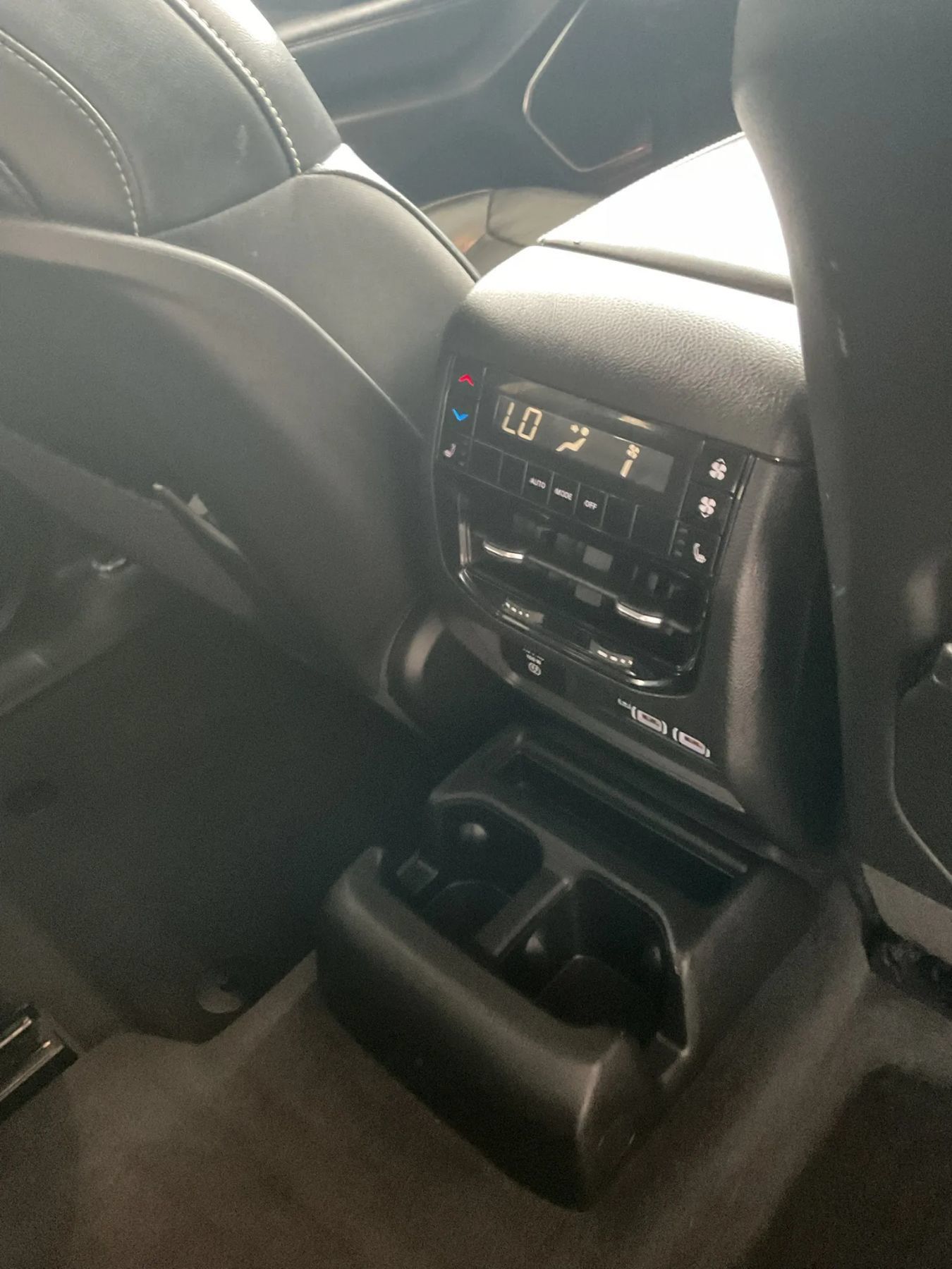 Used 2021 Jeep Grand Cherokee L Limited AWD/4WD image 36