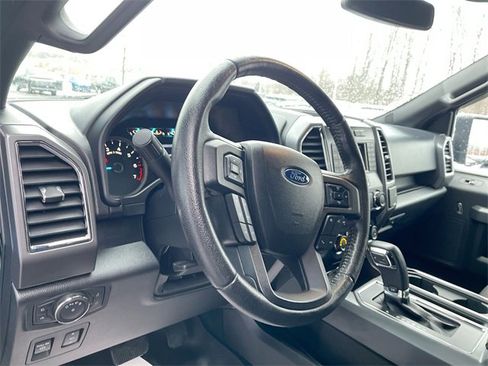 Used 2016 Ford F150 XLT w/ Equipment Group 301A Mid image 10