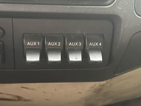 Used 2008 Ford F250 XL image 25