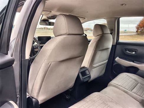 Certified 2025 Honda HR-V LX image 13