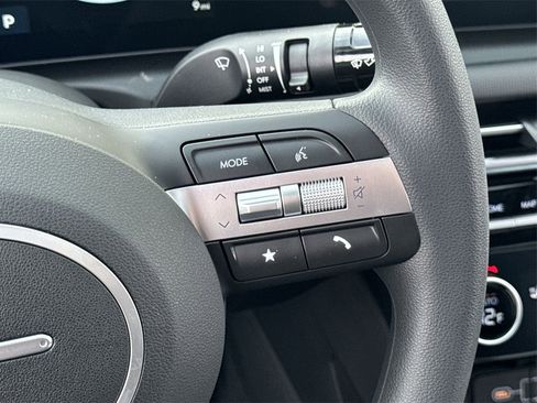 New 2025 Hyundai Santa Cruz SEL image 16