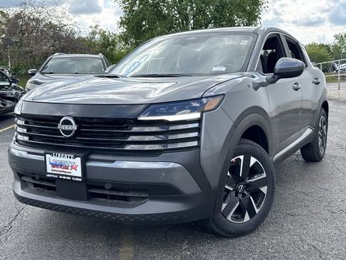 New 2025 Nissan Kicks SV image 38