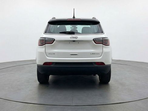 Used 2025 Jeep Compass Limited image 7