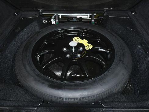 Used 2021 Land Rover Range Rover Sport SVR Carbon Edition AWD/4WD image 69