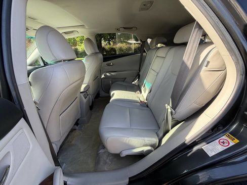 Used 2010 Lexus RX 350 2WD image 10