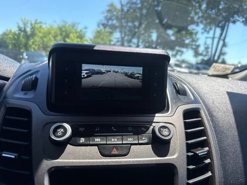 Used 2022 Ford Transit Connect XL FWD image 18