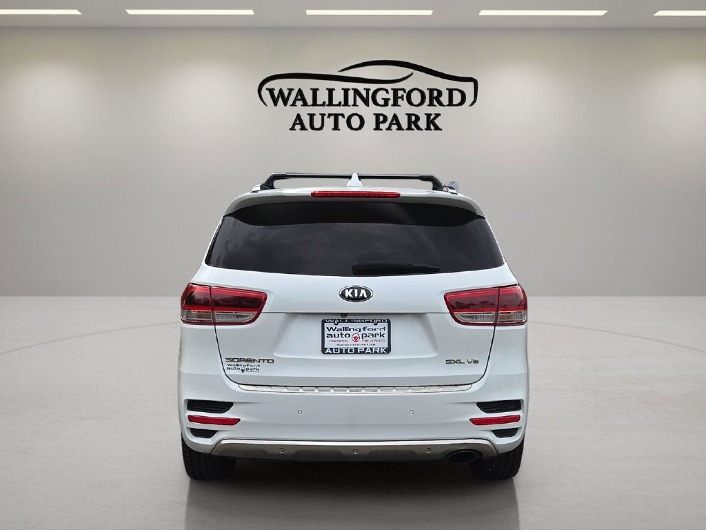 Used 2016 Kia Sorento SX AWD/4WD image 4