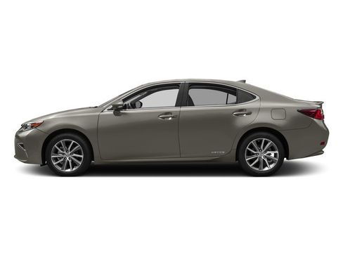Used 2016 Lexus ES 300h w/ Navigation System Package FWD image 3