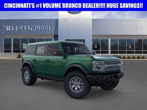 New 2025 Ford Bronco Badlands AWD/4WD image 7