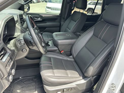 Used 2024 Chevrolet Tahoe RST w/ Luxury Package AWD/4WD image 22