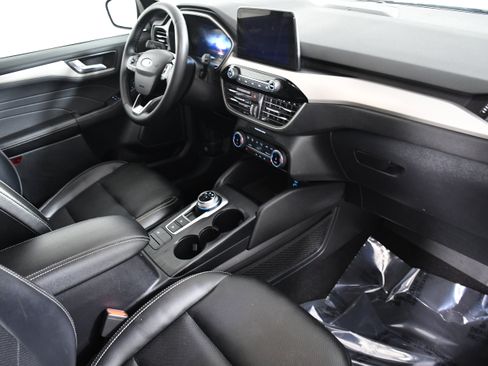 Used 2022 Ford Escape SEL w/ Technology Package image 27