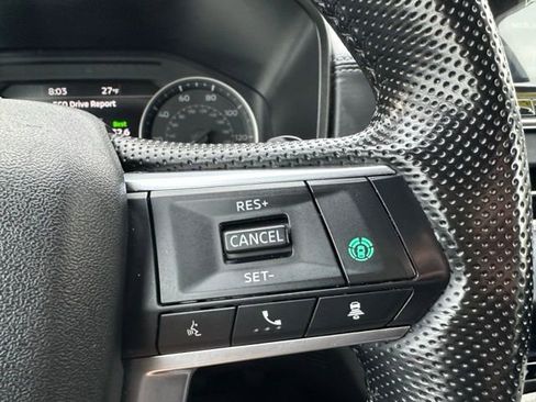 Used 2024 Mitsubishi Outlander SE AWD/4WD image 17