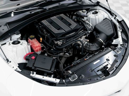 Used 2017 Chevrolet Camaro ZL1 RWD image 98
